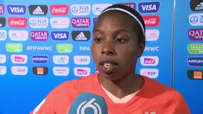 Oranje Leeuwinnen groepswinnaar na 2-1 overwinning op Canada