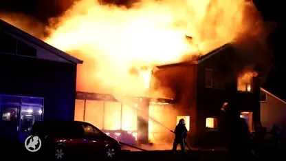 Woning in Stiens volledig verwoest door enorme brand