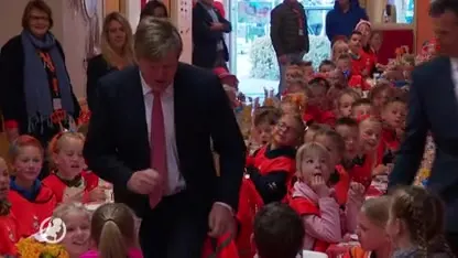Feest in Lemmer: Willem-Alexander opent Koningsspelen