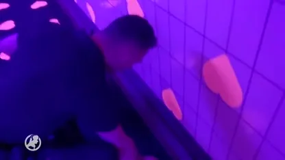 Politiehond Bumper trakteert vriendinnetje Pien op romantische Valentijnsdate