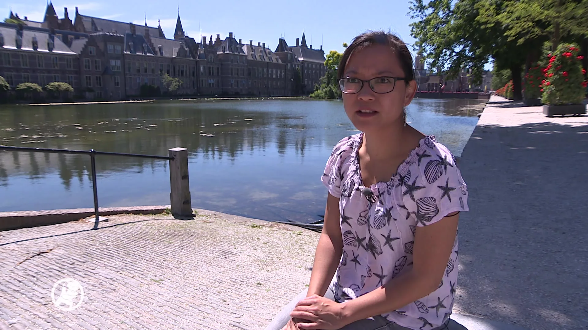 Demonstratie voor subsidie zoektocht biologische ouders