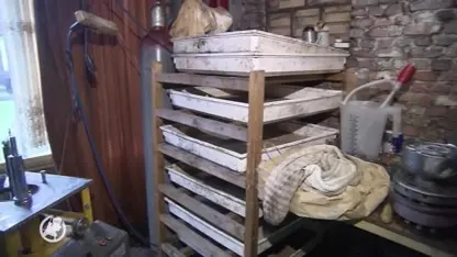 Politie ontmantelt levensgevaarlijk drugslab middenin woonwijk Roosendaal