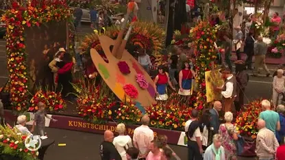 Harde wind speelt evenementen parten, Flower Parade Rijnsburg verplaatst naar binnen
