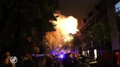 Grote uitslaande brand in Amsterdam: 26 mensen geëvacueerd