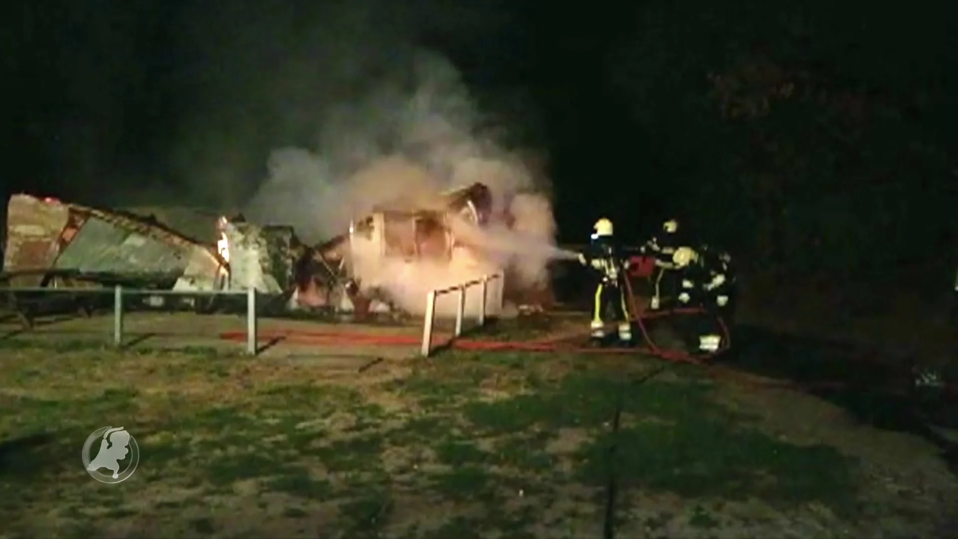 Grote uitslaande brand bij middelbare school Boxmeer