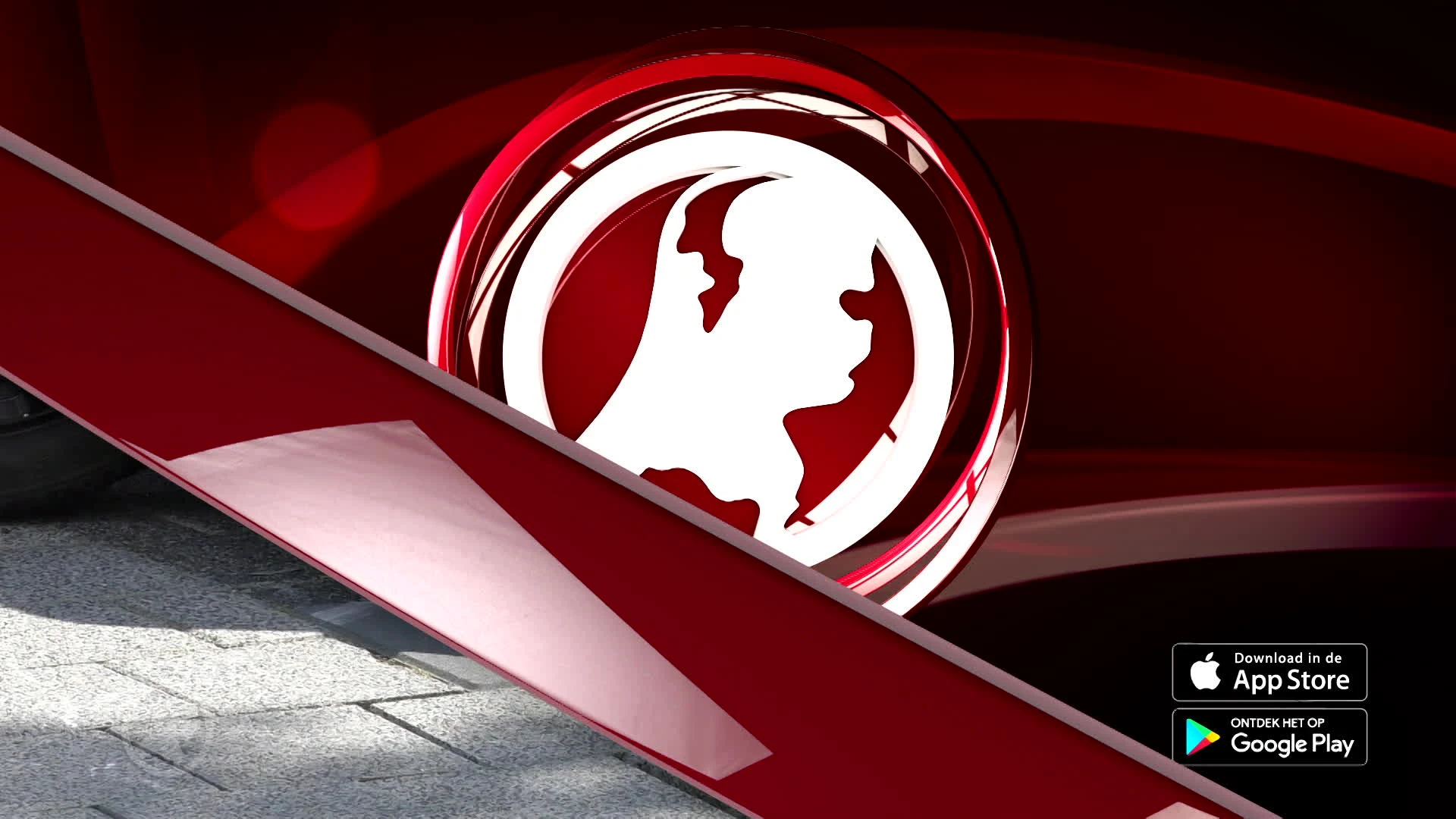 Bolide verliest achterwielen na rijden over verhoging in Breda