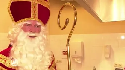 Cadeautjes inpakken en speculaas bakken voor de Voedselbank