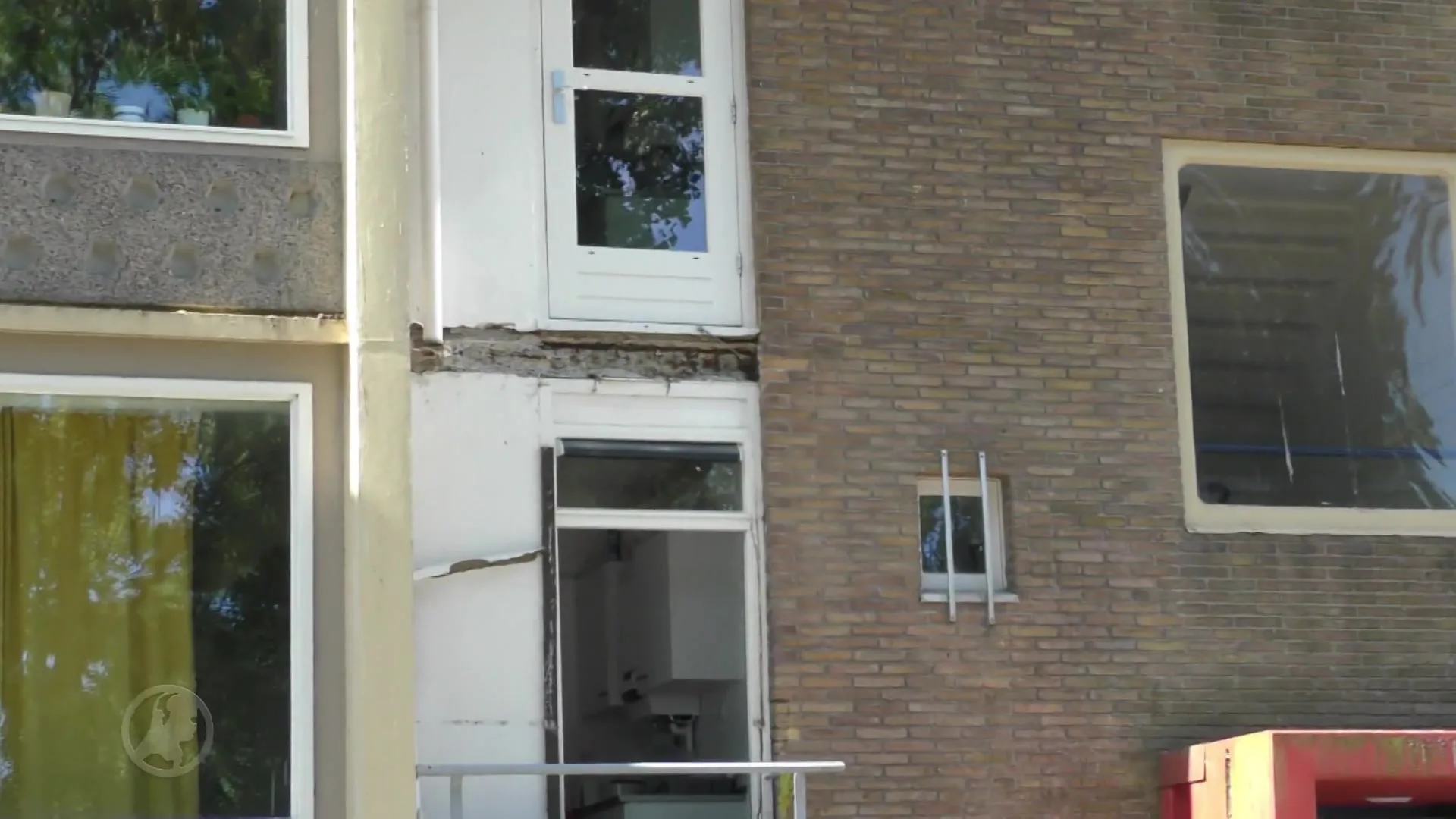Balkon valt van appartement af in Groningen