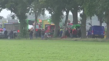 Politie arresteert tientallen boeren bij demonstraties in Drentse Wijster