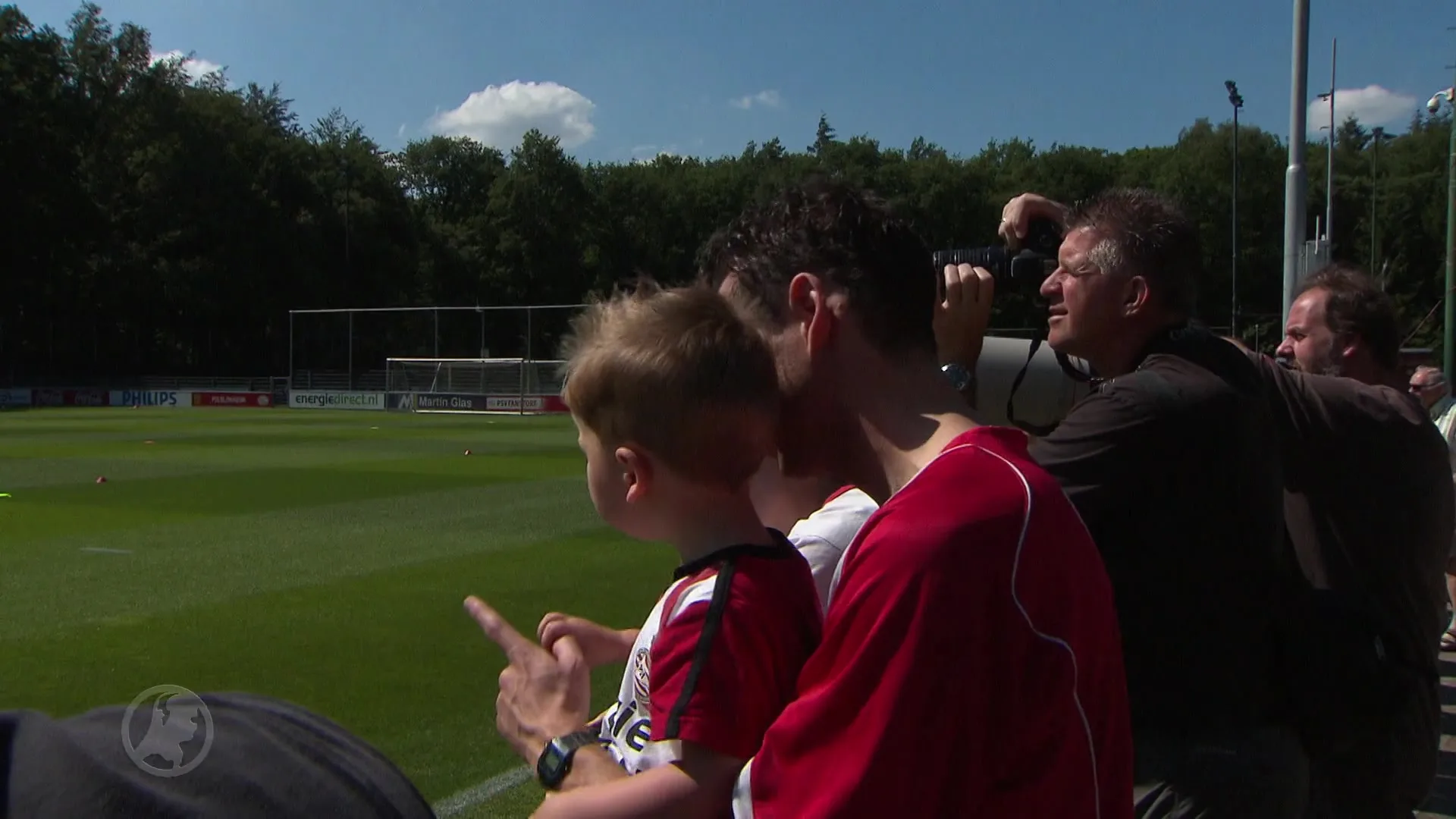 Mark van Bommel na eerste training PSV: 'Ik wil een dominante ploeg maken'