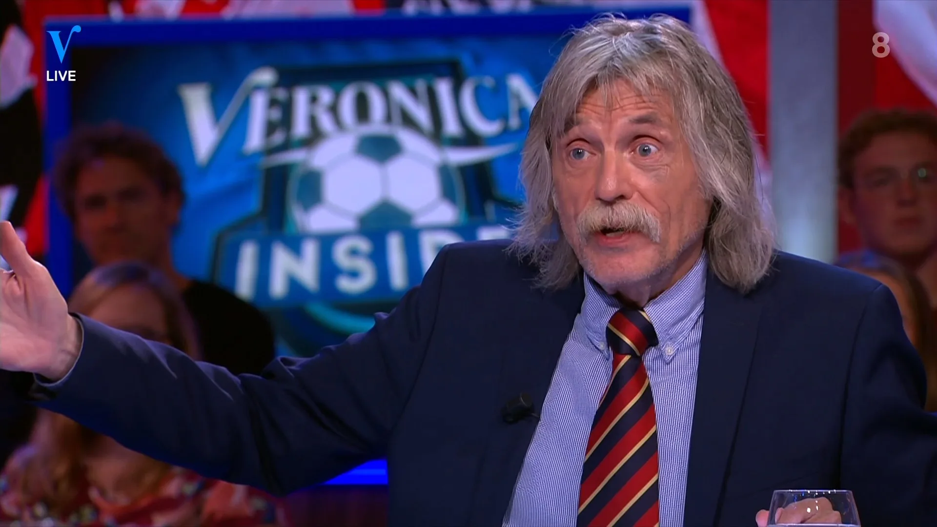 Johan: ‘Bergwijn is overbodig geworden bij PSV’