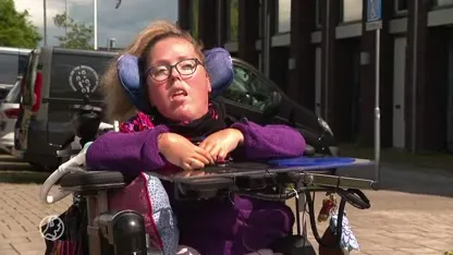 Berdien (34) die chihuahua voor haar ogen verscheurd zag worden bedolven onder kaartjes en donaties