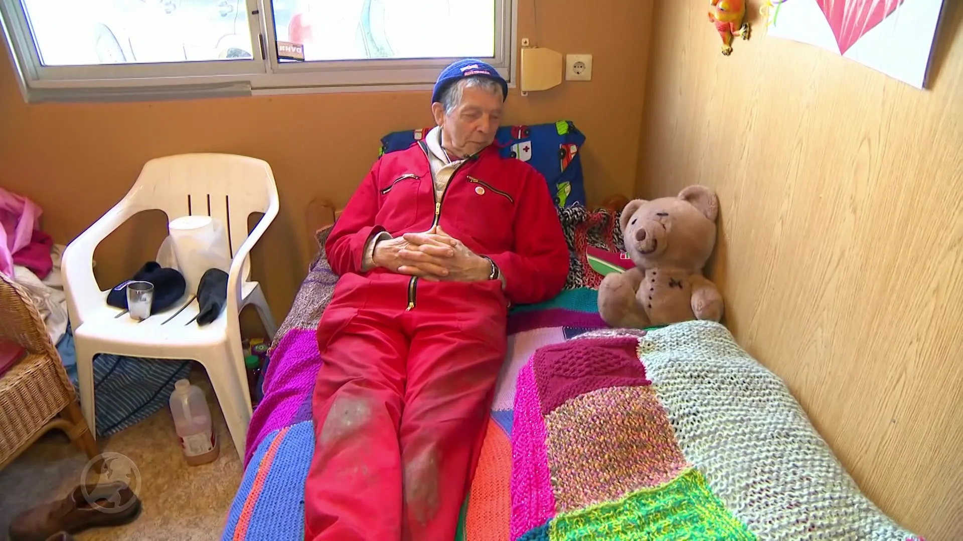 Hongerstaker Jan stopt met actie voor aandacht aardbevingsslachtoffers