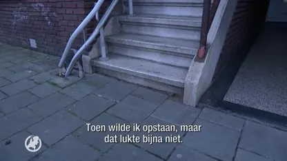 Man door inbrekers van betonnen trap Den Haag gegooid