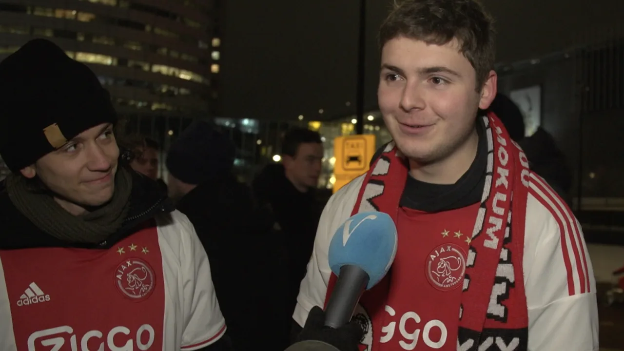Ajax-fans lopen over van zelfvertrouwen!