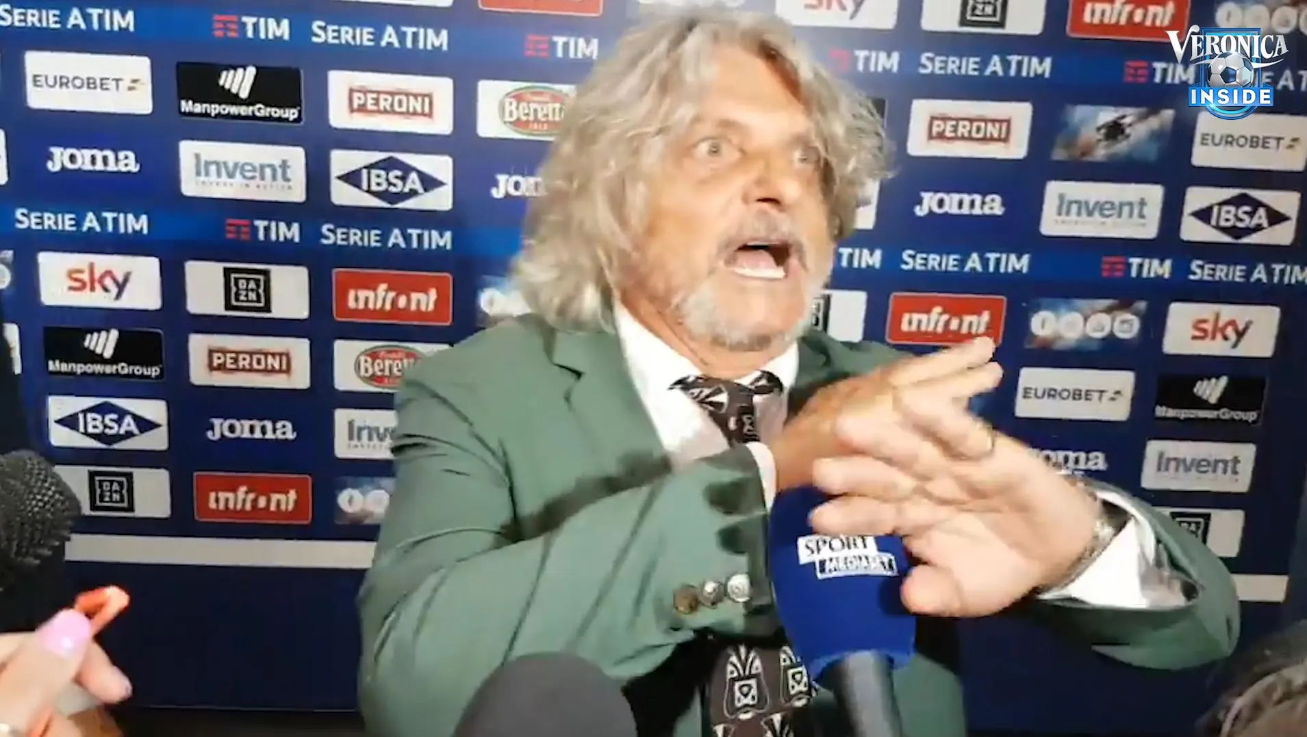 Voorstellen: De Italiaanse broer van Johan Derksen!