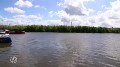 Scholieren varen Elfstedentocht met zelfgemaakte zonneboten: 'Spannend of het gaat lukken'