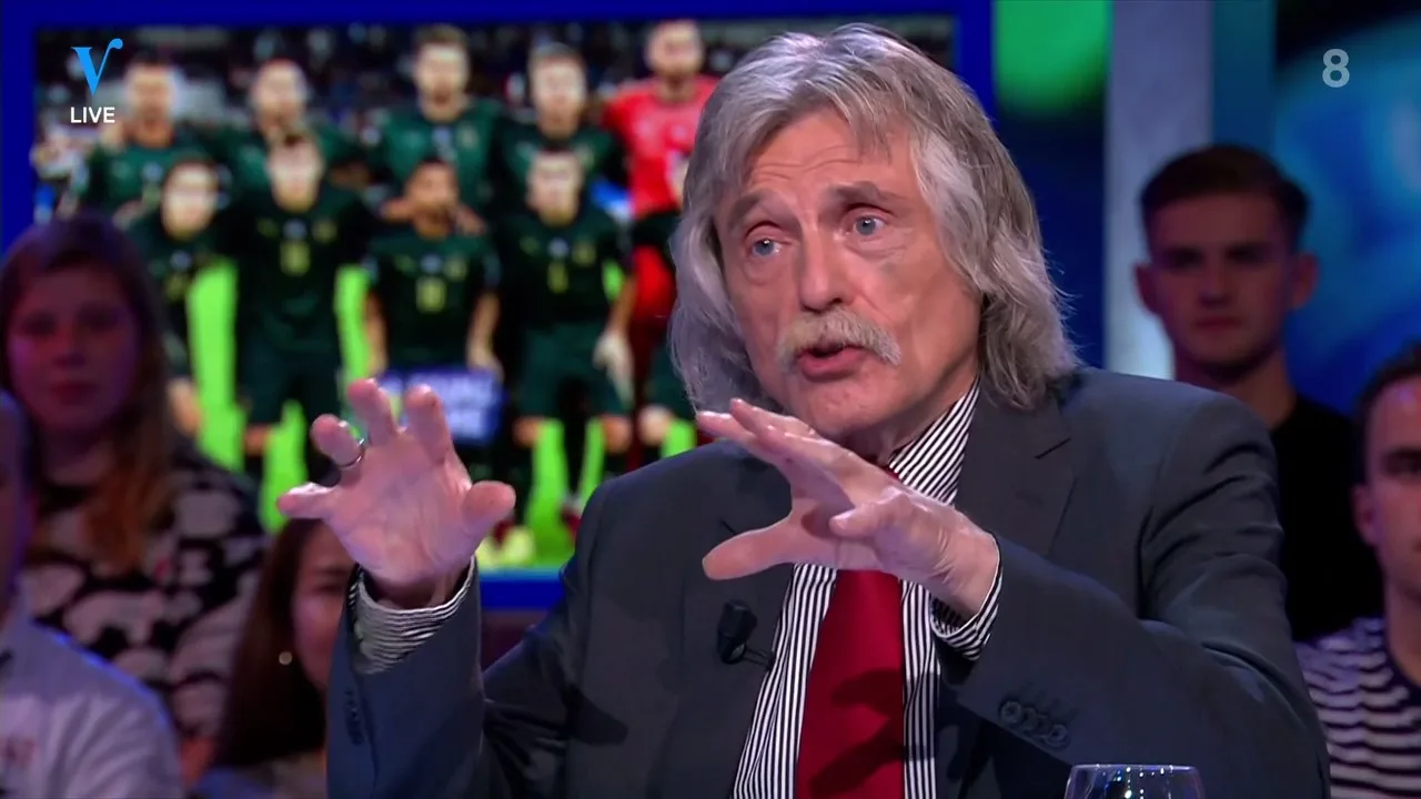 Johan maakt zich boos om tenue Italië: 'Schande!'