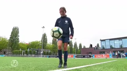 Het allereerste vrouwenvoetbalduel, vandaag precies 100 jaar geleden