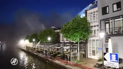 Brand verwoest twee historische panden in centrum Alphen aan den Rijn