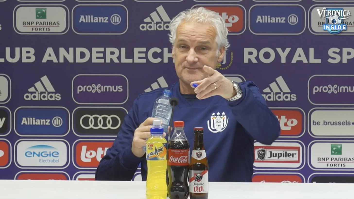 Dennis in discussie met Rutten op bezoek in Anderlecht