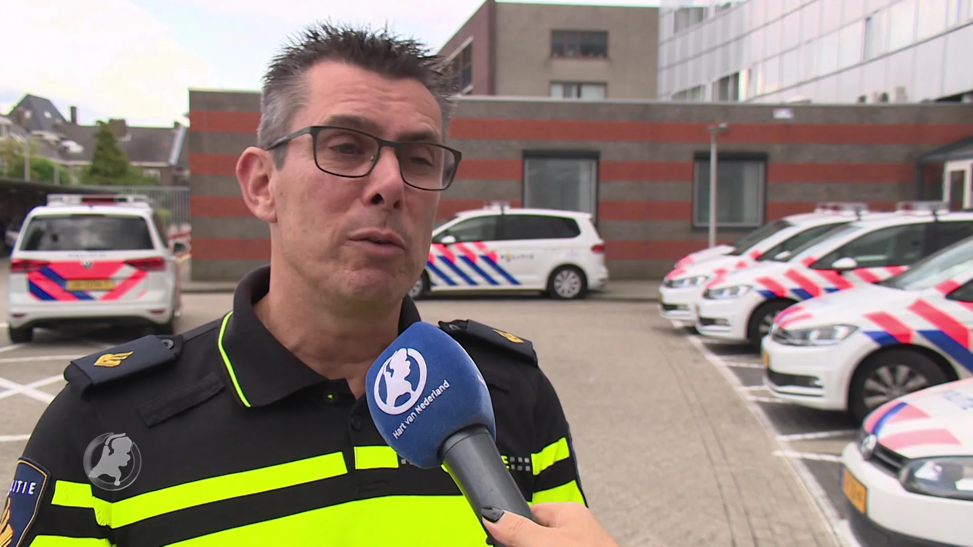 Jongen (17) op klaarlichte dag in nek gestoken in centrum Eindhoven