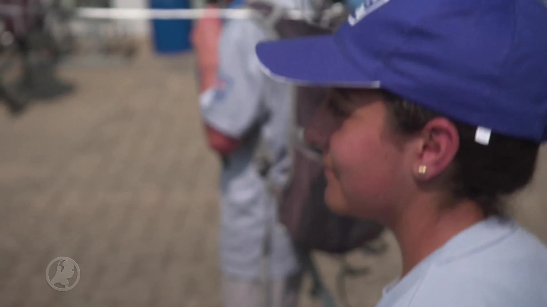 Hanin uit Syrië loopt Vierdaagse met 100 andere kinderen