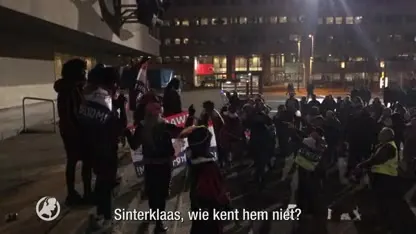 Alsof de intocht al is begonnen: Zwarte Pieten houden manifestatie in Eindhoven