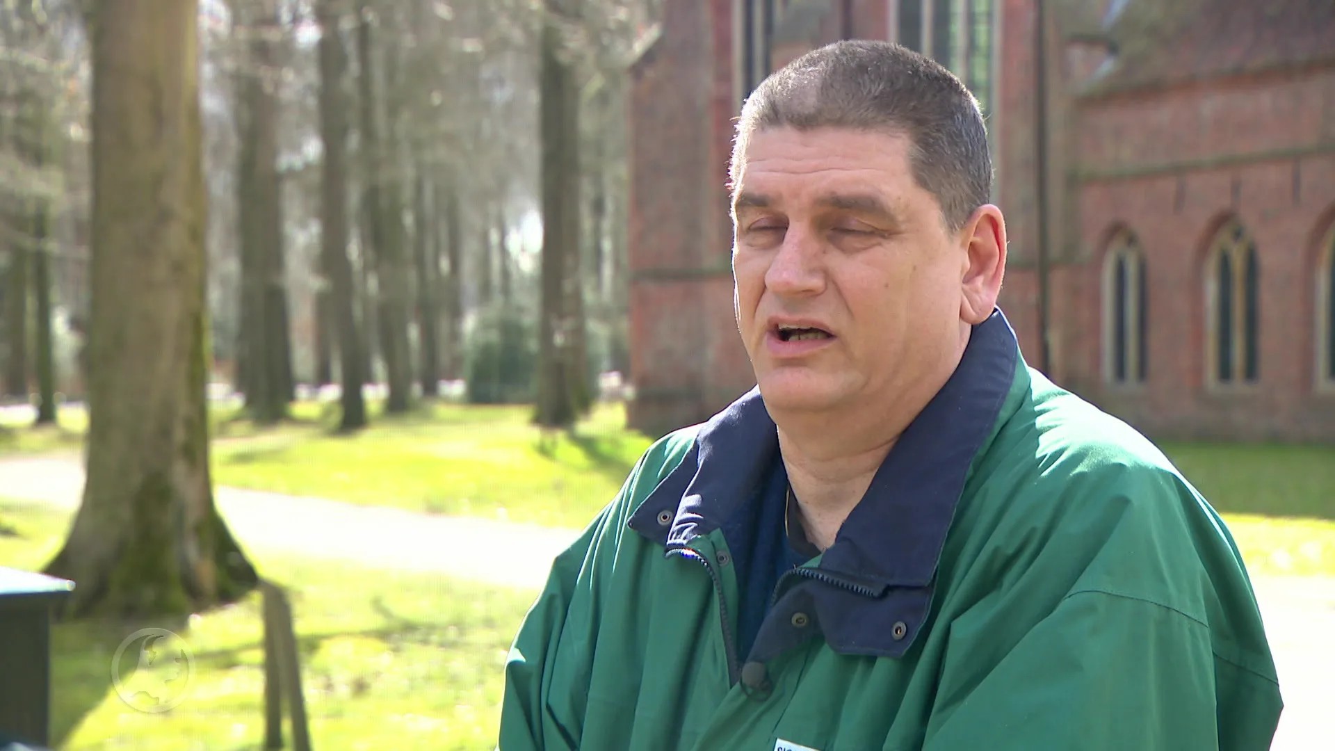 Medewerkers AZC Ter Apel klagen over ziekmakend gebouw