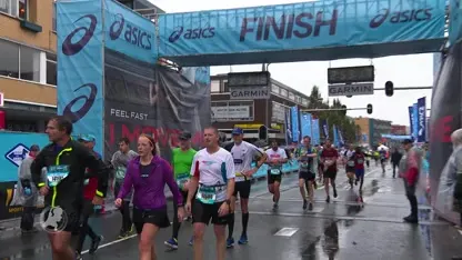 Dam tot Damloop: Dennis maakt grote stappen voor zieke zoontje Pim
