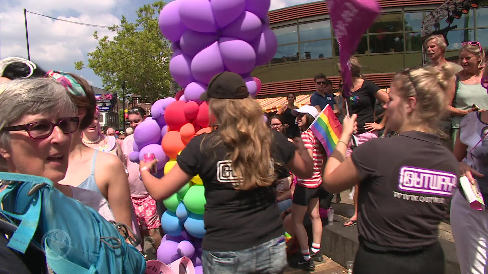 Roze Maandag op Tilburgse kermis