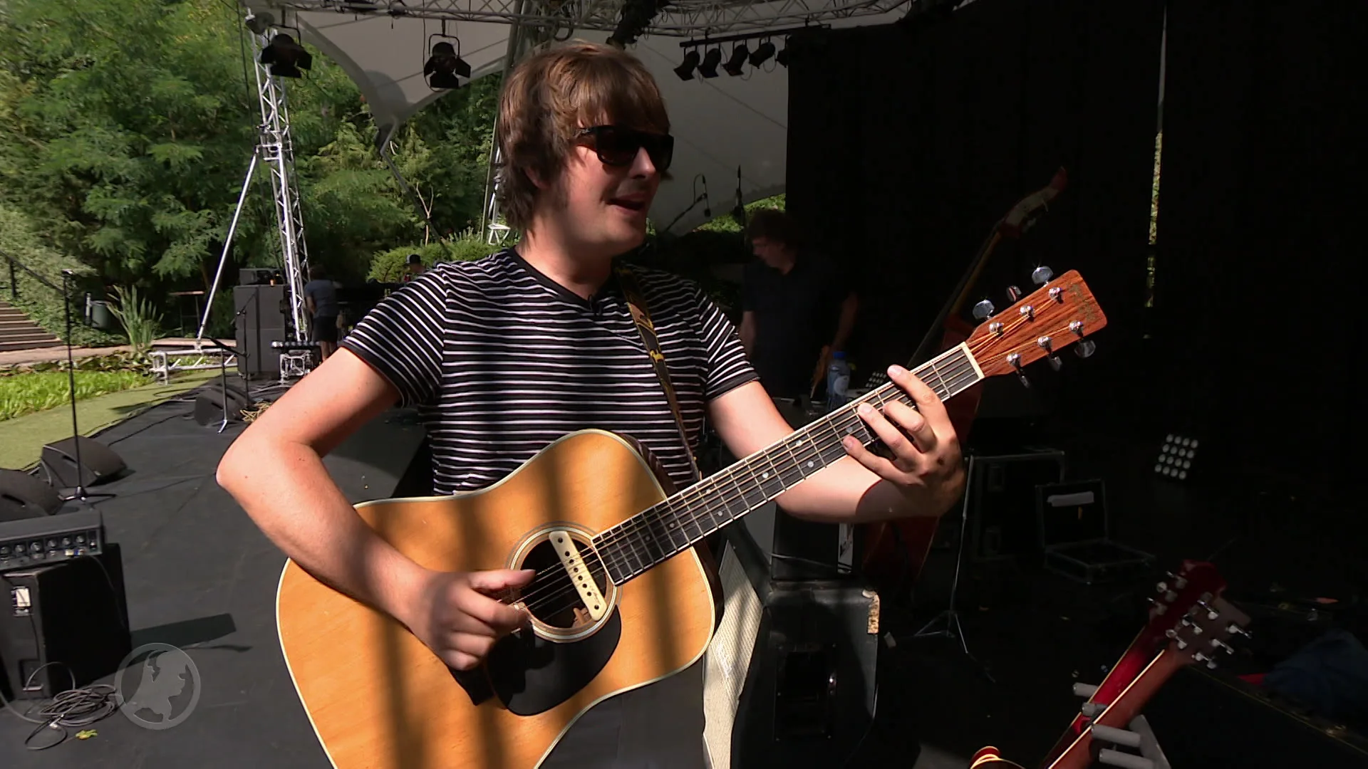 Zieke Amerikaanse superfan haalt Nederlandse singer-songwriter naar de VS