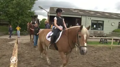 Wassenaarse amazones zetten zich in voor behoud manege