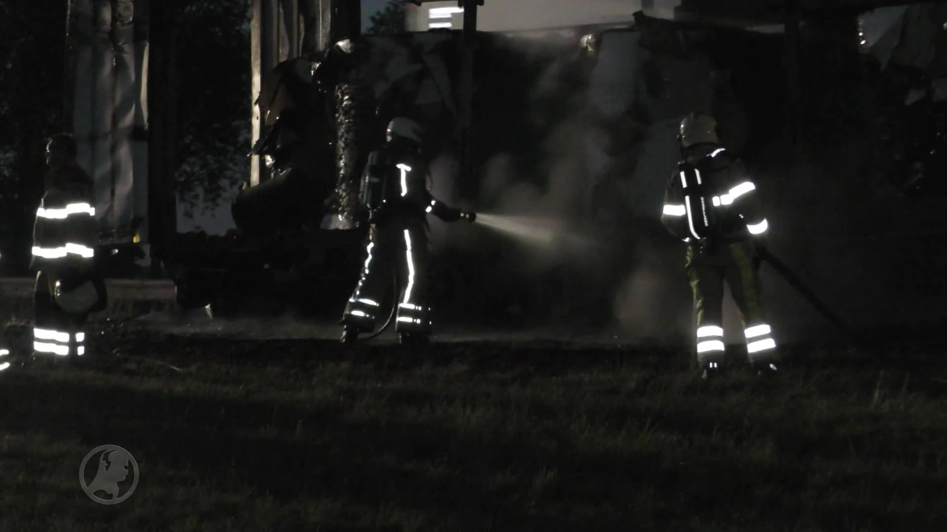 Kilometers file nadat vrachtwagen op A28 in brand vliegt