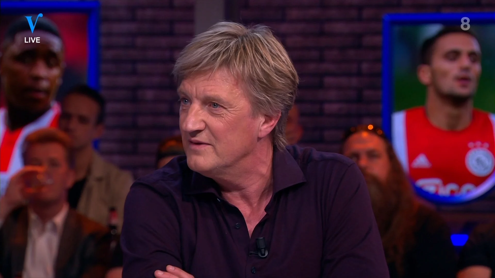 Wim kreeg boze berichten van Van Basten