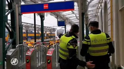 Station Leeuwarden ontruimd om verdacht voorwerp in lege trein