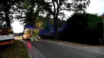 Kind zwaargewond door ongeval met paardentrailer in Daarlerveen