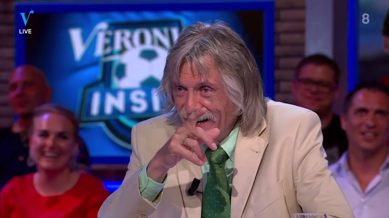 Bavaria Zo. moment: 'Die kreeg een bal op haar kin, jongen!'