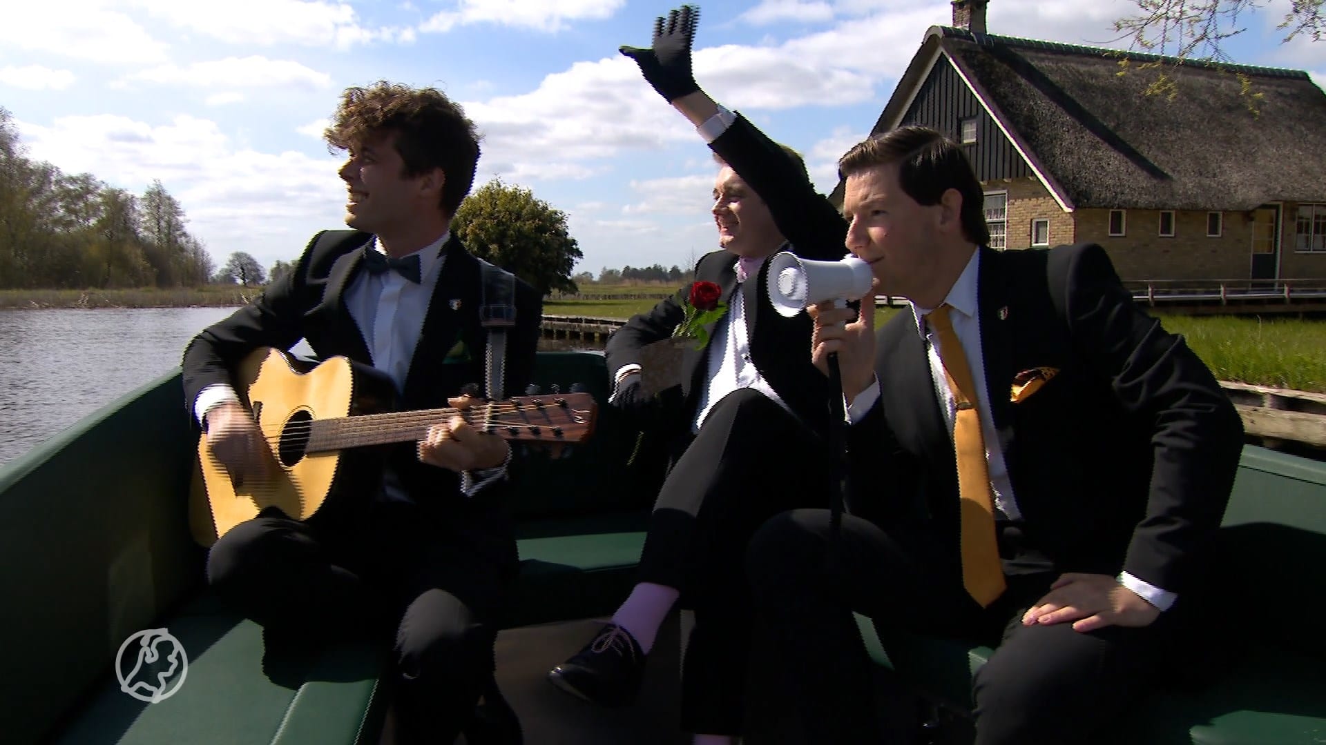 'Italiaanse' vrienden brengen serenades aan de deur: 'Echt ee...