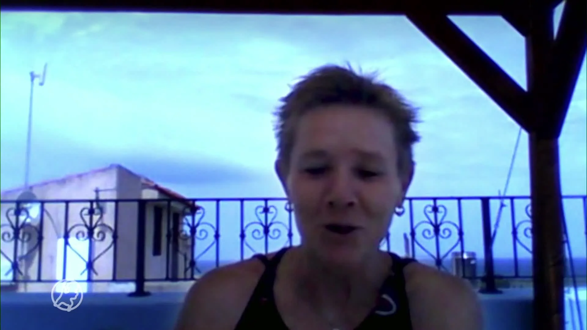 Vakantiegangers in Griekenland snappen niks van plotselinge c...