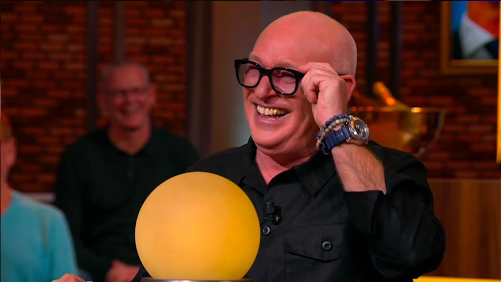 René onderging coronatest: 'Zou je 'm in m'n poepgaatje kunn...