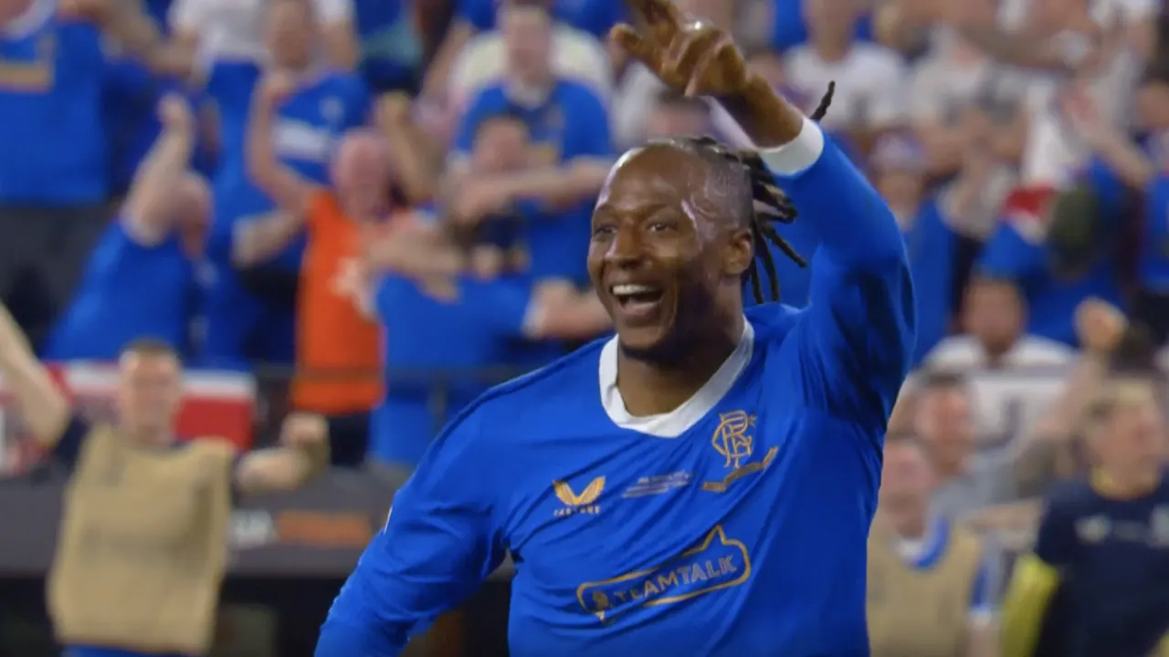 VIDEOGOAL: Eintracht Frankfurt - Rangers FC 0-1 (Aribo)