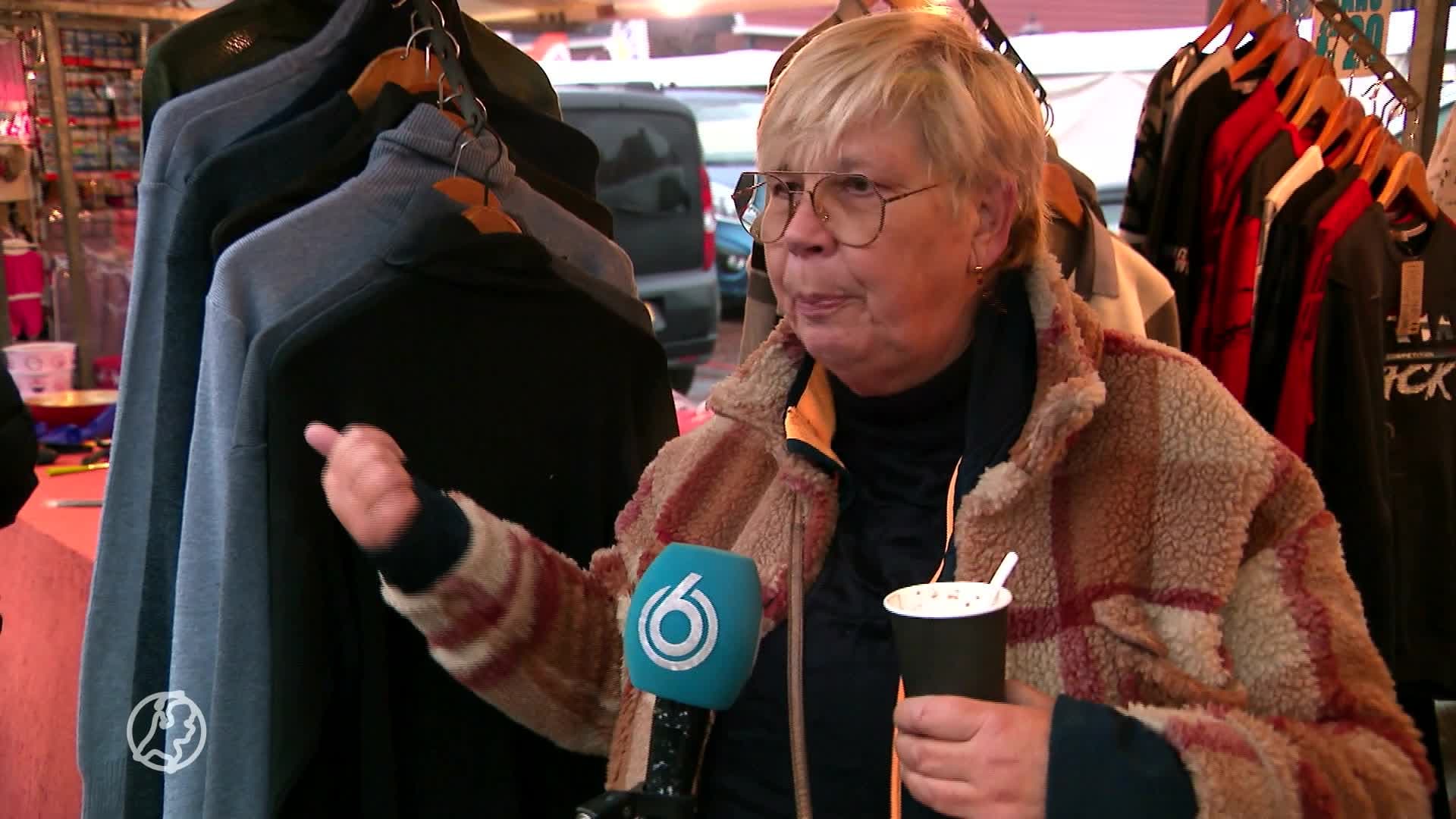 Demonstranten van Kick Out Zwarte Piet Volendam uitgejaagd