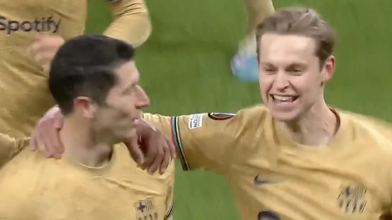 VIDEOGOAL: Manchester United - FC Barcelona 0-1 (Lewandowski)