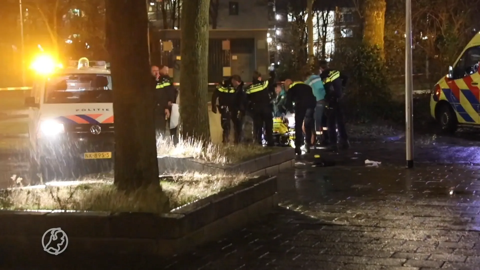 Man zwaargewond aangetroffen op een parkeerplaats in Delft
