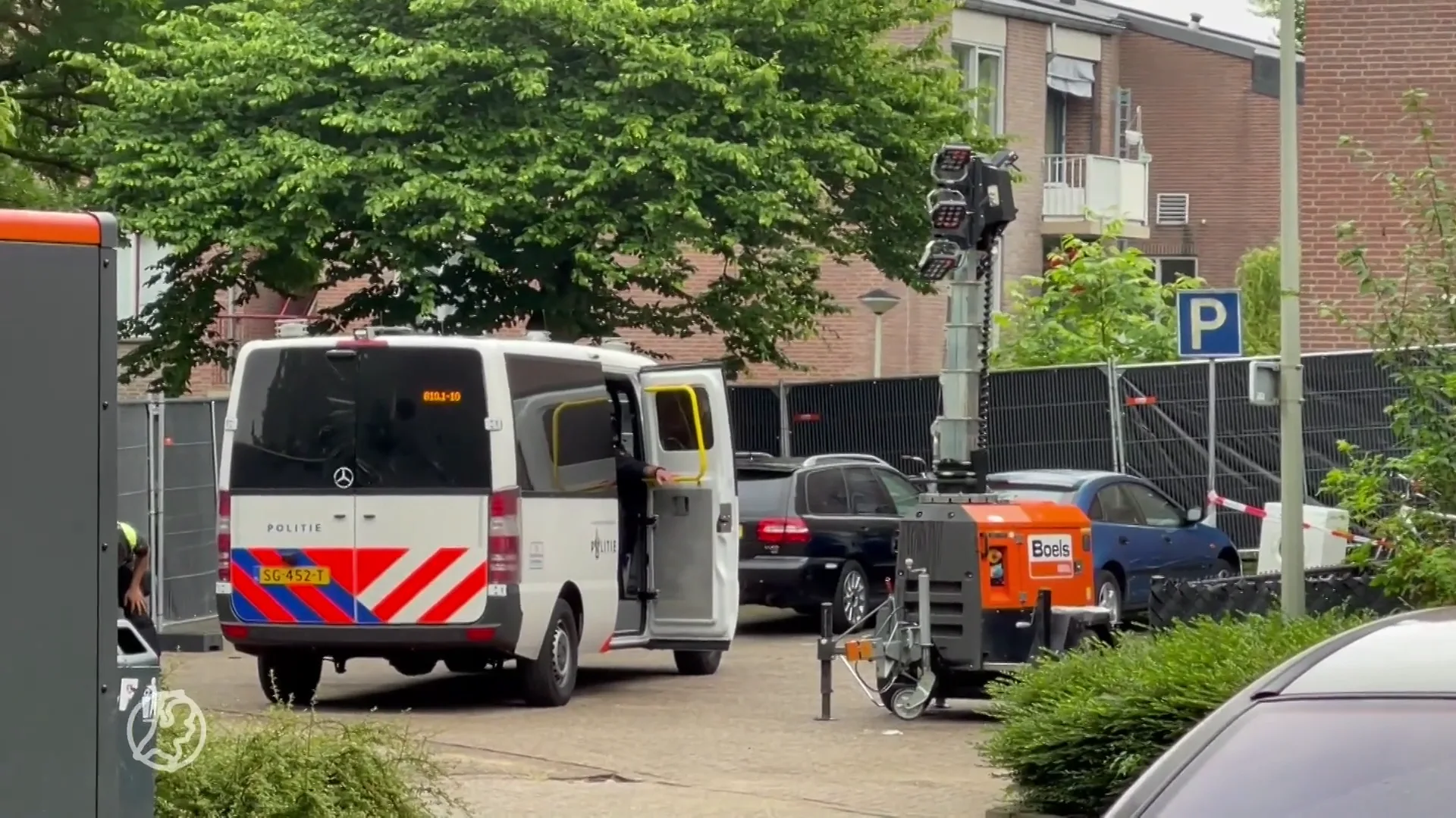 Rechercheurs doorzoeken woning verdachte Donny M. in zaak-Gino