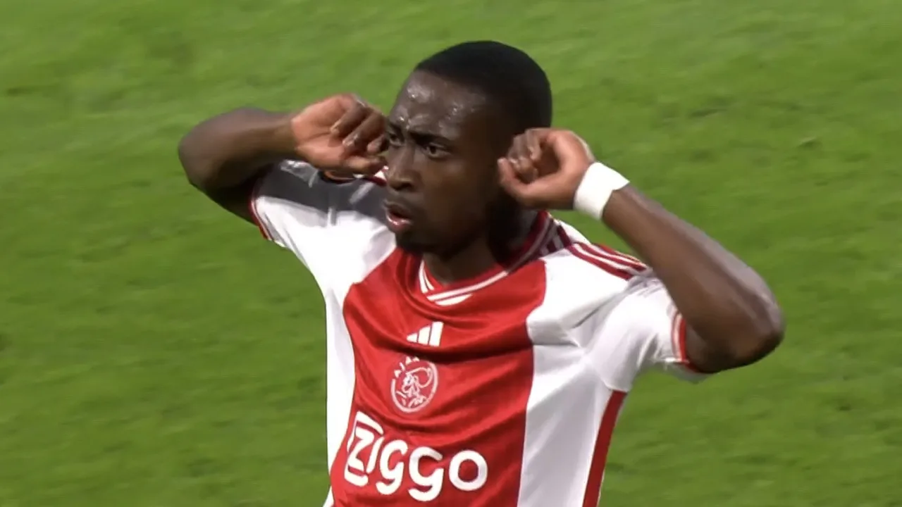 VIDEOGOAL: Ajax - Olympique Marseille 1-0 (Forbs)