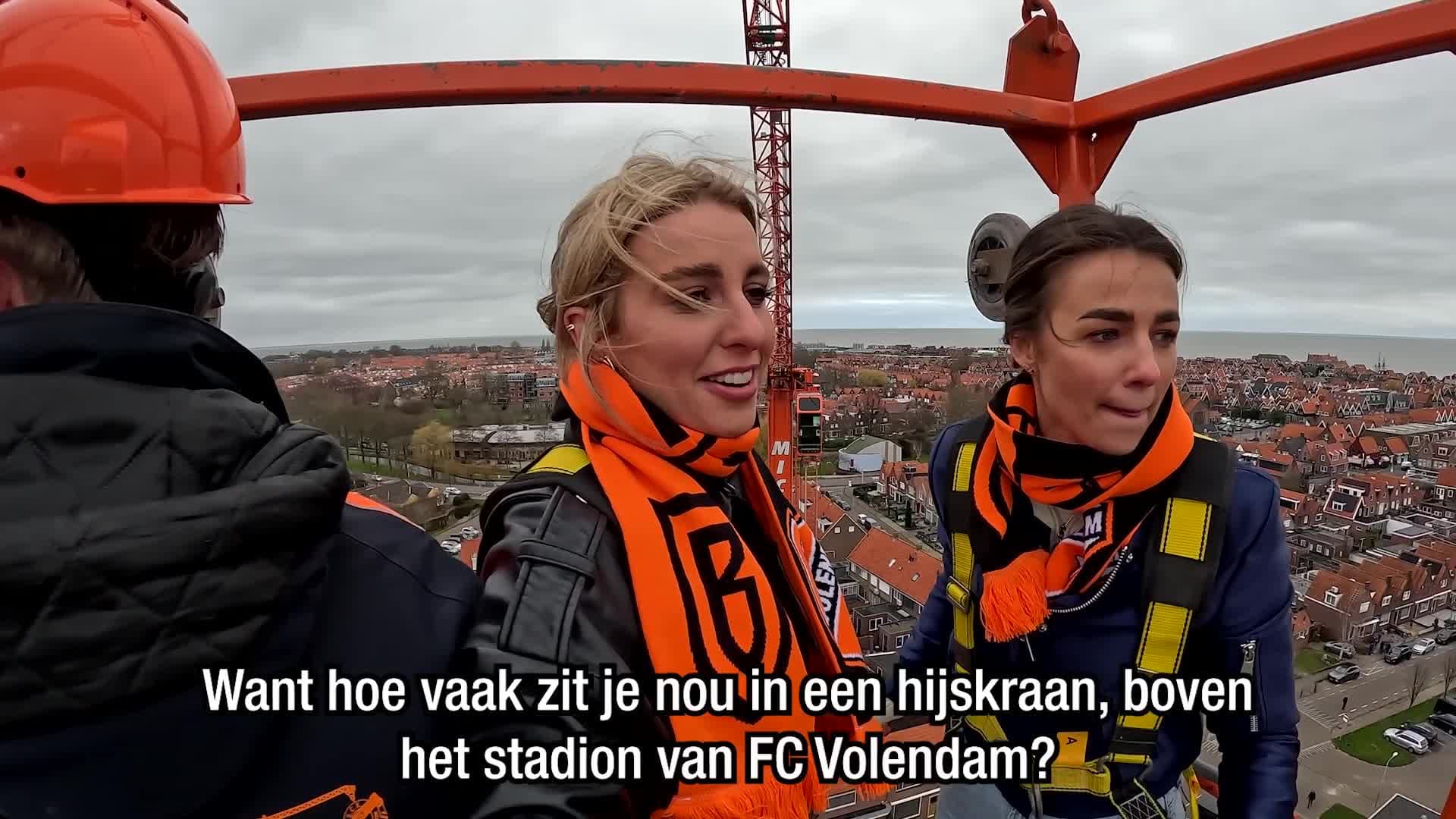 Team VrouwMibo tikt de stadionlamp aan