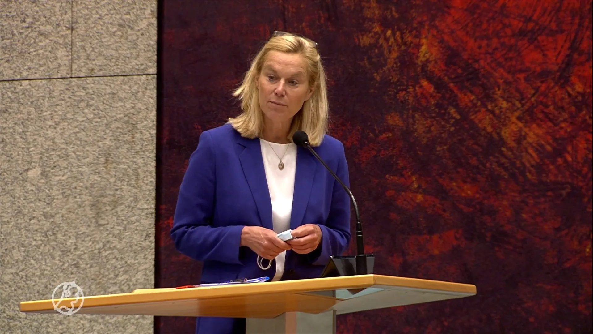 Kaag botst met Wilders over omstreden vliegreis naar Luxembur...