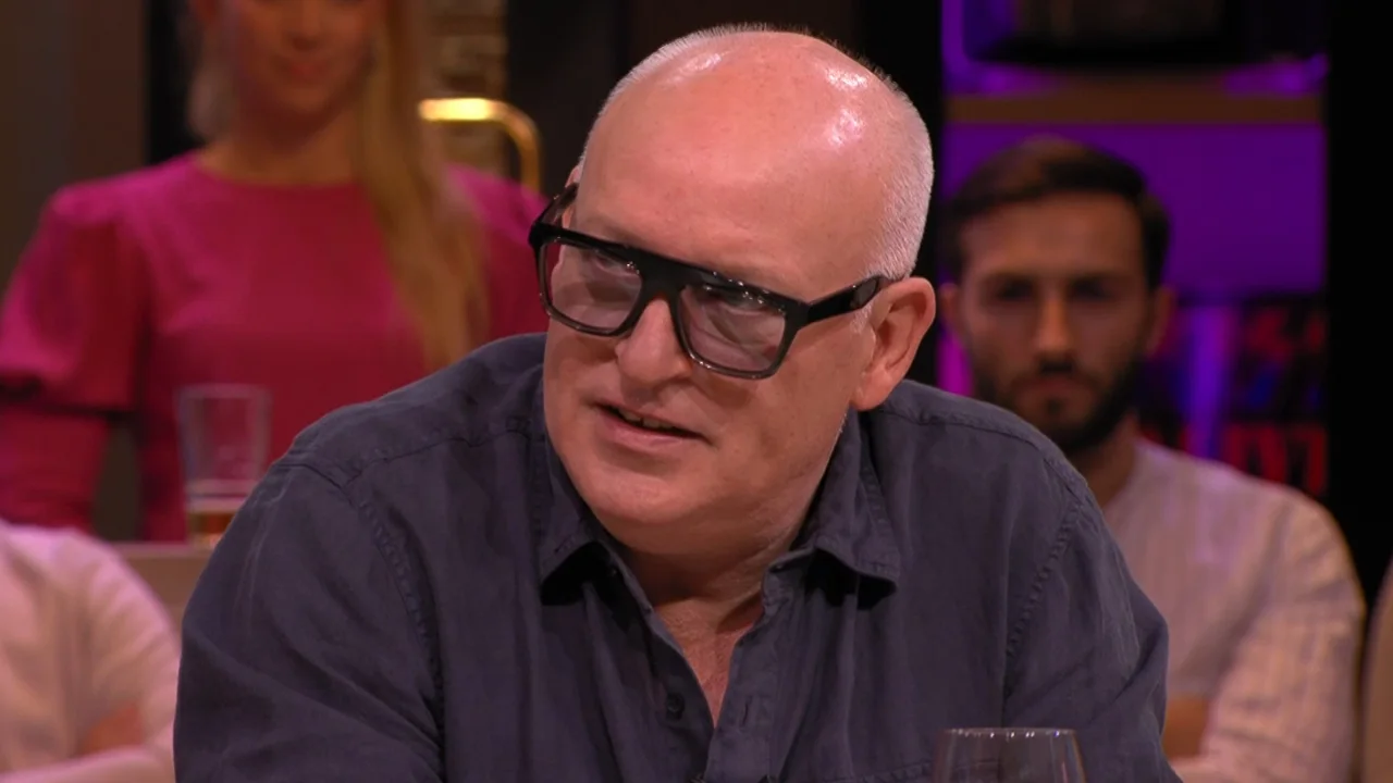 René reageert op mislukte carjacking bij Van Bommel: 'Het ging niet om z'n auto...'